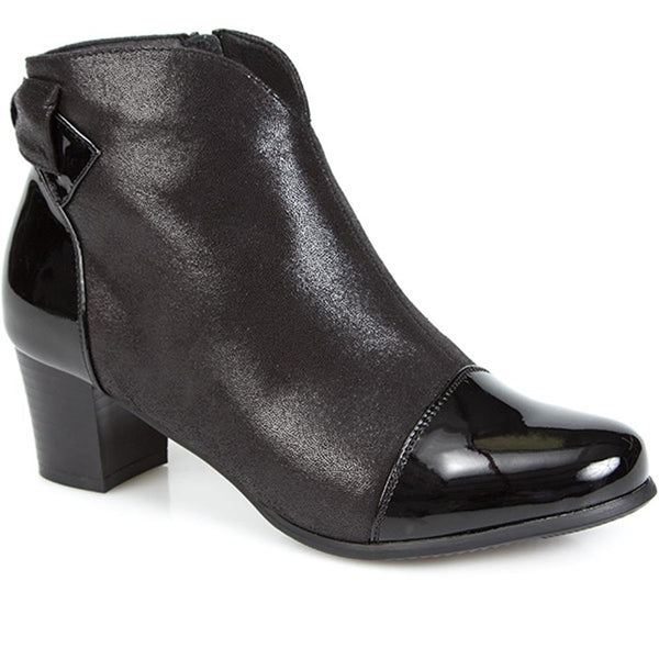 Wider Fit Ankle Boots - WLIG26000 / 310 506